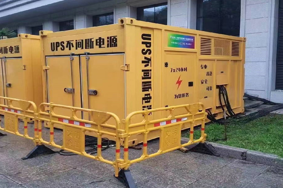 灵台发电机租赁施工现场